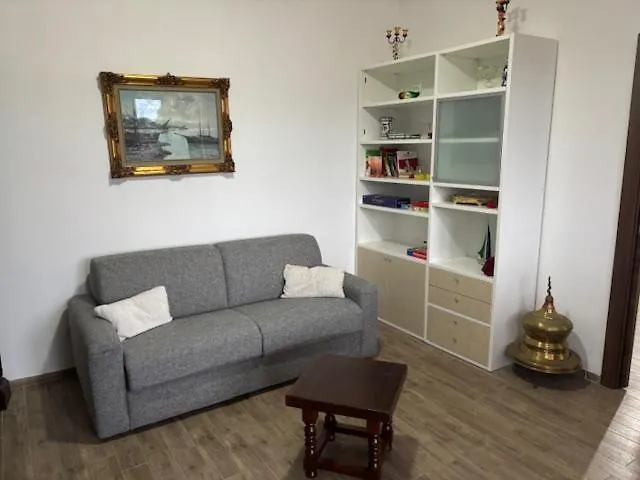 Bombana Beach - Vicino Фонтане-Бьянке